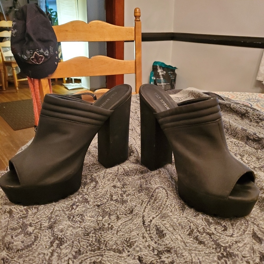 Black slides and